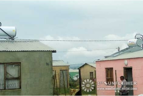 Calentador solar para viviendas de bajo costo.